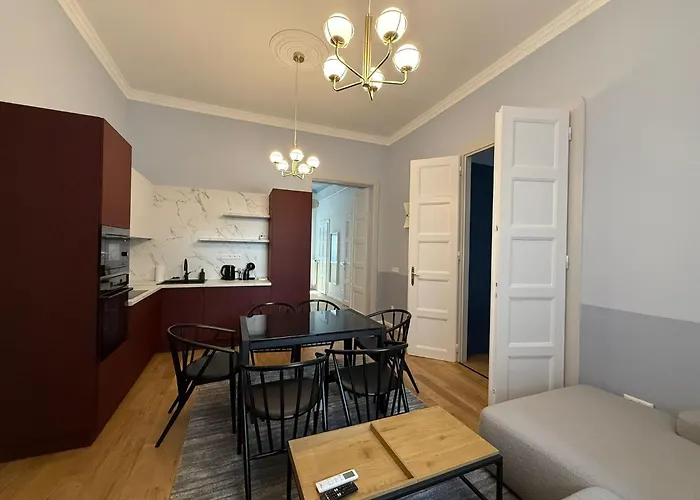 3Br Modern Apartment For 8 Brand New