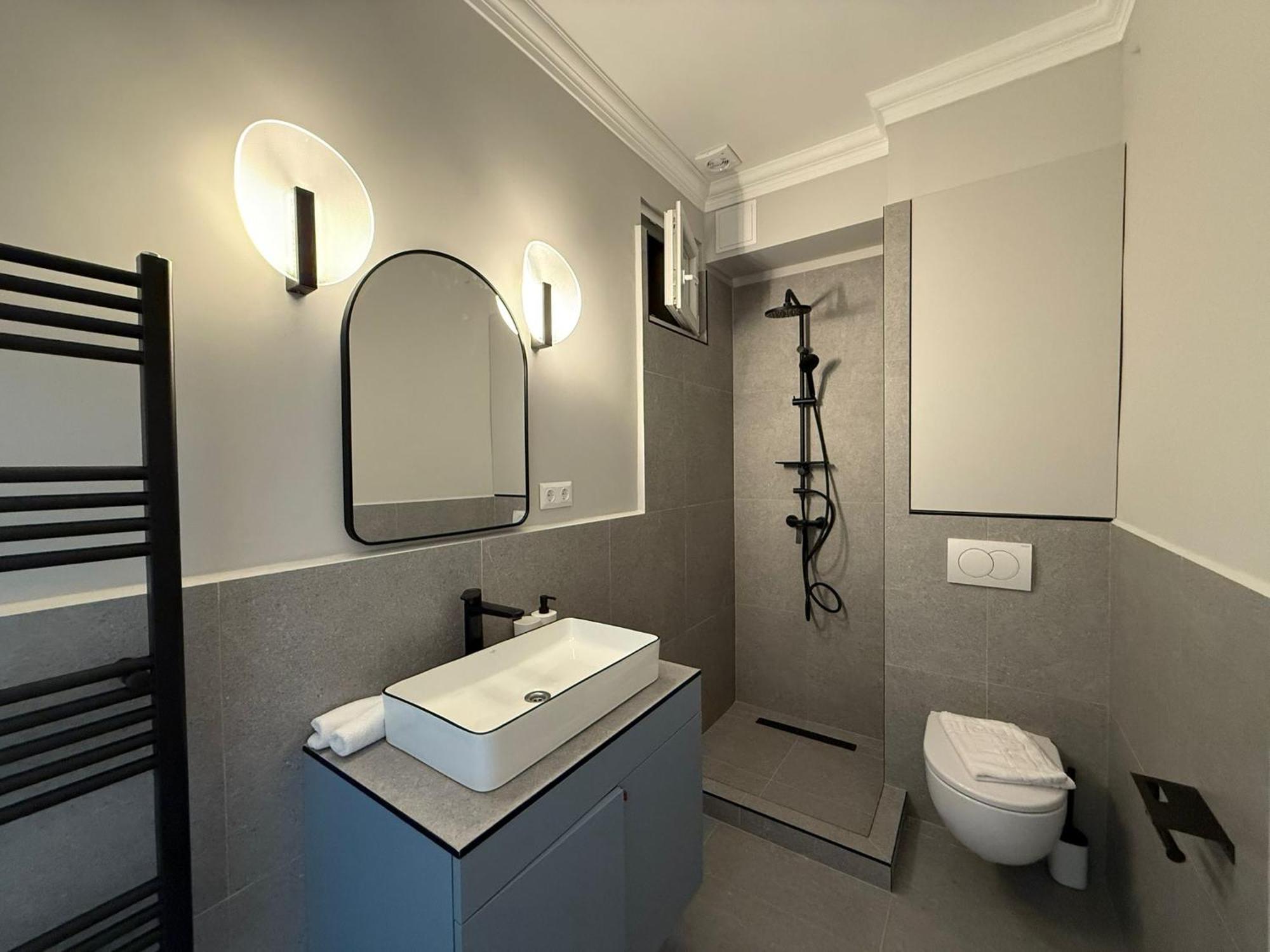Apartamento 3br Modern For 8 Brand New